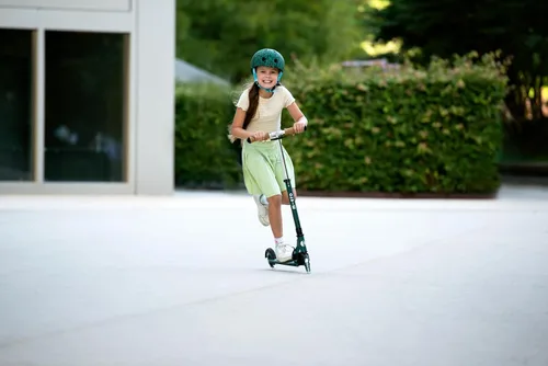 Vista 8 de Classic LED Bundle by Micro Scooters Verde (Eco Green)