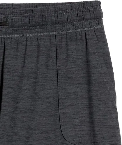Vista 8 de Tienda Essentials Women's Brushed Tech Stretch Short (Available in Plus Size)