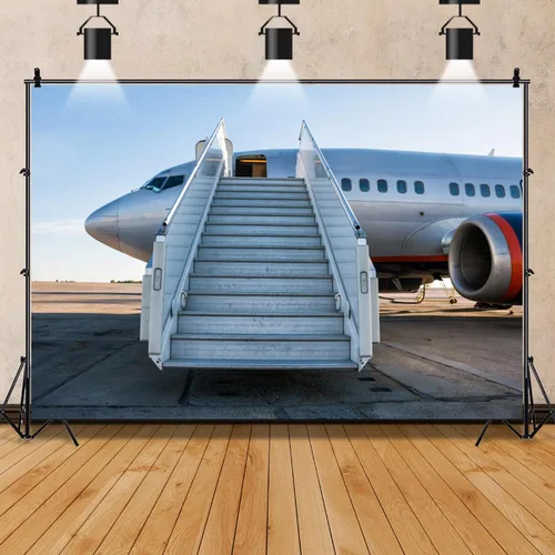 Vista 5 de AOFOTO Delantal de aeropuerto de 6 x 4 pies, telón de fondo de avión para fotografía, vinilo aeródromo, rampa de embarque de aviones, fondo