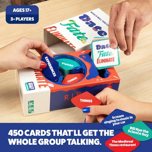 Vista 4 de What DO You Meme? Date Fate Eliminate: el juego de cartas que prueba tu gusto