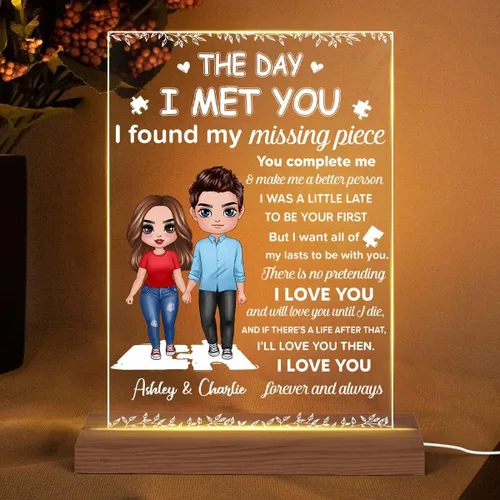 Vista 6 de Apeso Placa de corazón personalizada con nombre de pareja simple con luz nocturna LED, regalo del día de San Valentín