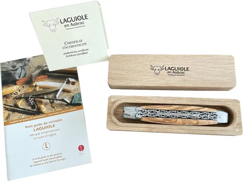 Vista 9 de Laguiole en Aubrac - Cuchillo de bolsillo plegable hecho a mano, edición limitada, 4.8 pulgadas (4.7 in), mango de madera de olivo, abeja especial