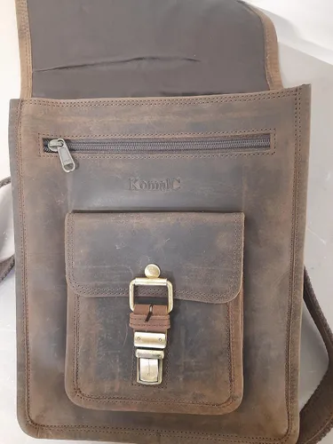 Vista 9 de Komals Passion Leather Bolsa de cuero resistente para iPad de 11 pulgadas bolsillo marrón desgastado