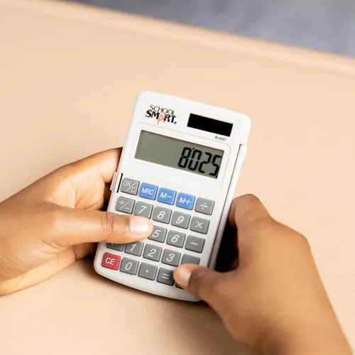 Vista 8 de School Smart Calculadora de bolsillo de doble potencia LCD de 8 dígitos, 2-7/8 x 3/8 x 4-5/8 pulgadas