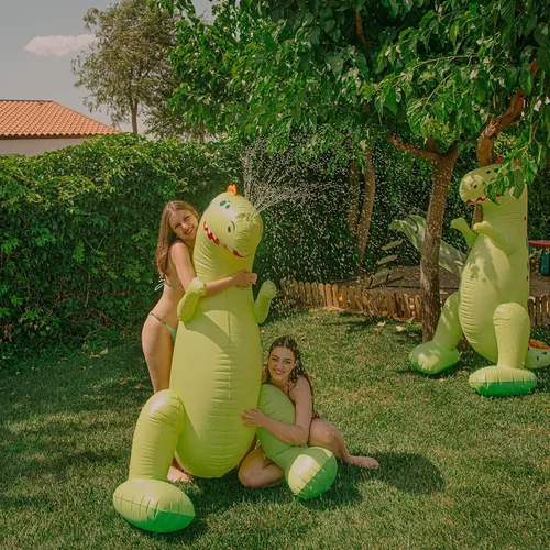 Vista 3 de Float Joy Rociador inflable de 5.5 pies, dinosaurio gigante T-REX, gran regalo para niños y adultos, juguete de agua para decoración de fiesta