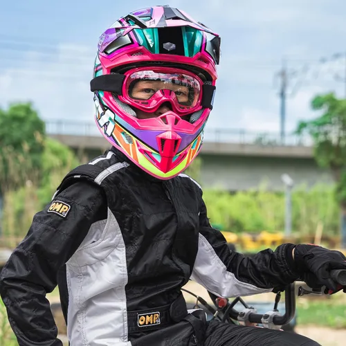Vista 8 de ILM Cascos de Bicicleta de Tierra para Jóvenes y Niños ATV Motocross Motocicleta Todoterreno Bicicleta de Tierra Cara Completa DOT Casco de Cuatro