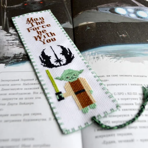 Vista 6 de Personalized.Design Kit de punto de cruz contado "Star Wars: Master Yoda" - Marcador de libros bordado a mano