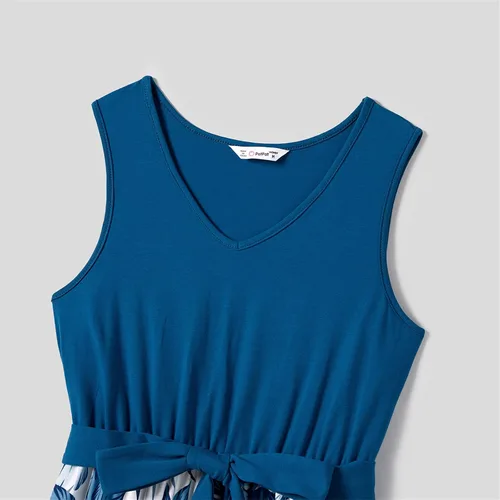 Vista 6 de PATPAT Conjunto de vestidos a juego para la familia, para la playa, para mamá y yo, con estampado floral tropical, vestido largo y camisas