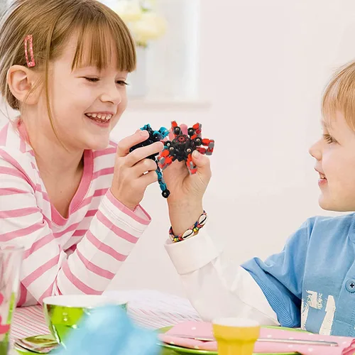 Vista 3 de 18 piezas de juguetes fidget spinners al azar, juguetes de dedo de robot deformables de bricolaje, spinner de descompresión, juguetes de giroscopio