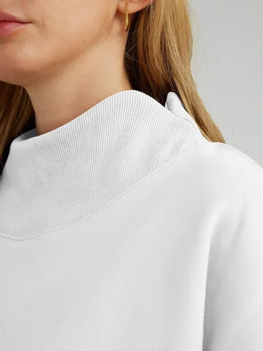 Vista 4 de Trendy Queen Sudaderas de gran tamaño para mujer, cuello alto, manga larga, sudaderas con capucha para otoño, ropa 2024