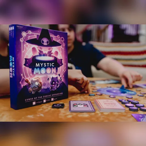 Vista 9 de Unstable Games Paquete de expansión Mystic Moon Curse of the Zodiac
