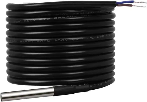Vista 6 de Renogy Paquete de controlador de carga solar Voyager 20A 12V/24V con sensor de temperatura de batería