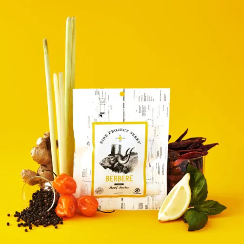Vista 2 de Side Project - Carne seca de res – Sabor Berbere – Cecina de inspiración etíope sin gluten – Calor dulce y cítricos – Bocadillo alto en proteínas