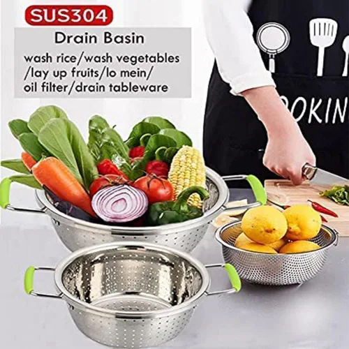 Vista 3 de Colador Profundo de Acero Inoxidable Microperforado de 2.5 Quart, Colador de Alimentos de Metal con Asas de Silicona Verde para Drenar Pasta