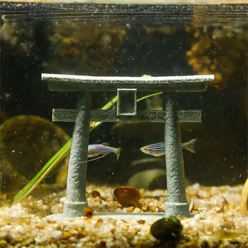 Vista 4 de livelyfish Estatua japonesa de la puerta sintoísta Torii, decoración asiática, figuras de pagoda de piedra arenisca para decoración de acuarios, L