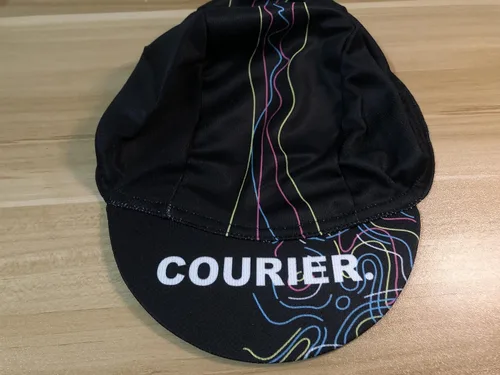 Vista 2 de Corsehild Gorras de ciclismo clásicas de poliéster retro serie negra, de secado rápido, absorben la humedad, para hombres y mujeres, usan sombreros
