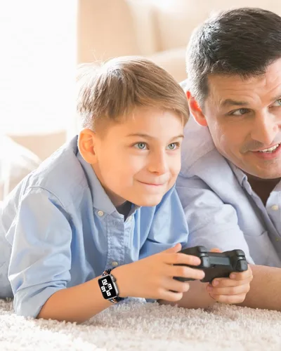 Vista 7 de OWKEY Correa trenzada Solo Loop compatible con Apple Watch para niños, correa elástica transpirable con hebilla fácil para iWatch Series 9, 8, 7, 6