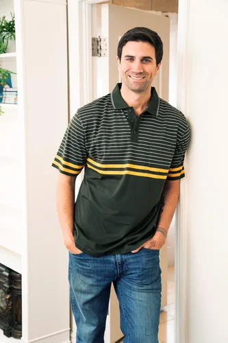 Vista 3 de Gioberti Polo de contraste de rayas dobles para hombre con bolsillo - tinte de hilo