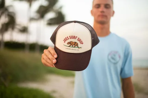 Vista 3 de JOES SURF SHOP Colección de gorras de camionero de espuma Snapback