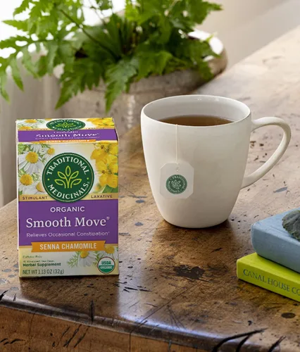Vista 8 de Traditional Medicinals Té de hierbas orgánico Smooth Move Manzanilla paquete de 2; 32 unidades.