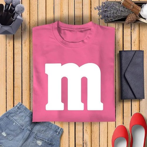 Vista 3 de Camiseta de disfraces de Halloween con letra M Idea de camiseta gráfica divertida para mujer