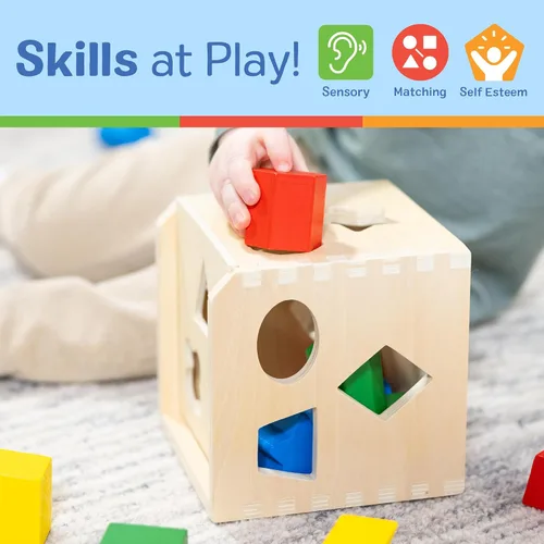 Vista 5 de Melissa & Doug Cubos de formas de Clasificación Clásico Juguete de Madera, Juguete de Desarrollo, Forma Fácil de Agarre, Construcción de Madera