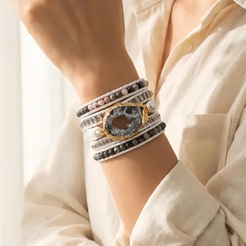 Vista 2 de Ygline Pulsera bohemia hecha a mano, con piedra de cristal, envolvente, de cuero, para mujer