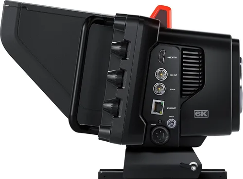 Vista 5 de Blackmagic Design Cámara de estudio 6K Pro (montura EF) Cámara de producción en vivo (CINSTUDMFT/G26PDK)