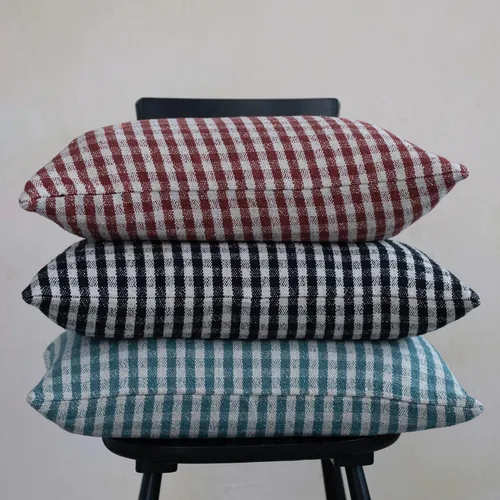 Vista 2 de Creative Co-Op Creative Co-Op - Almohada lumbar de mezcla de algodón reciclado, color verde azulado y blanco