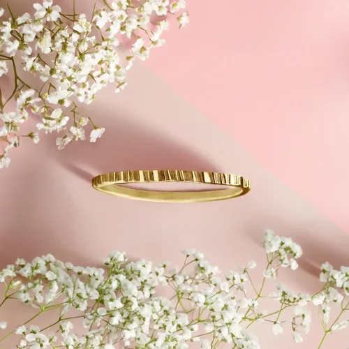 Vista 4 de Melanie Golden Jewelry Rugged Stacking Rings Silver, Gold, or Rose Gold Lined Hammered Stackable Ring Bands (2.5, 14K Gold Fill)