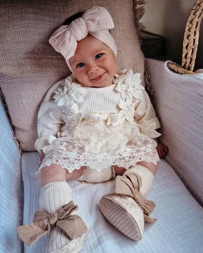 Vista 2 de Mameluco para bebé recién nacido, manga larga, con volantes, vestido floral 3D, ropa de otoño