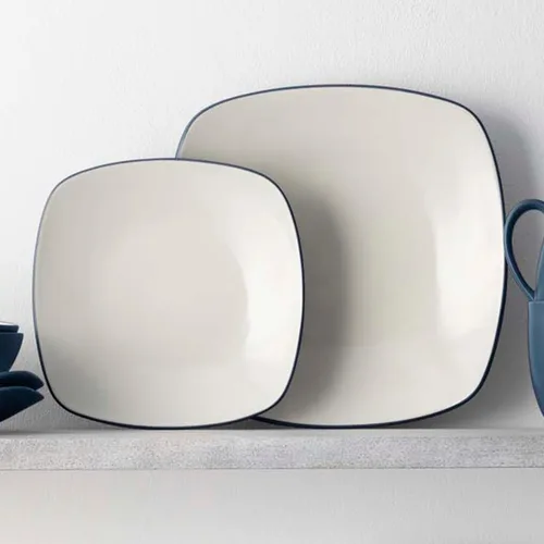 Vista 6 de Noritake Colorwave Blue - Juego de 4 piezas para colocar cuadrado