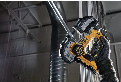 Vista 7 de DEWALT ATOMIC 20V MAX - Sierra de cinta compacta sin escobillas sin escobillas de 1-3/4 pulgadas, solo herramienta desnuda (DCS377B)