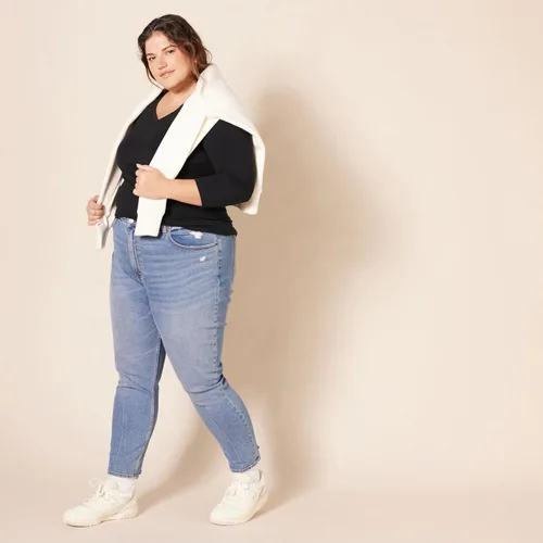 Vista 8 de Tienda Essentials - Camisa de manga 34 y cuello en V para mujer