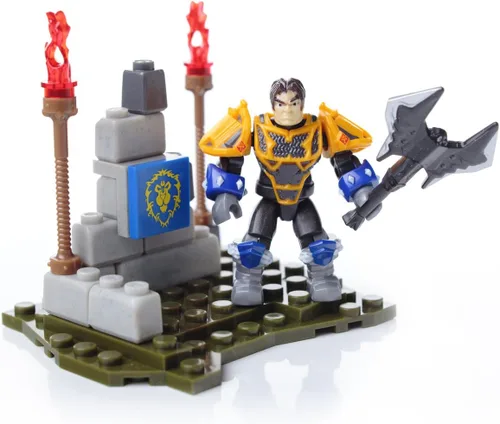 Vista 2 de Mega Bloks World of Warcraft Colton (Alliance Human Paladin)