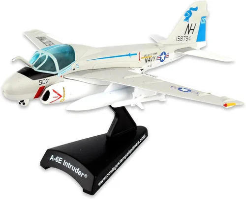 Vista 2 de Daron Worldwide Trading Sello Postal A-6 Intruder Va-52 Knightriders 1/14 Modelo de Avión