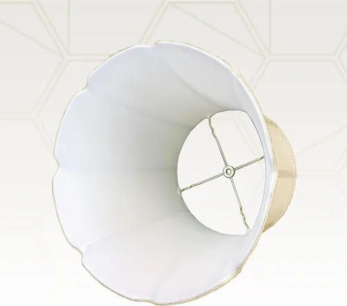 Vista 3 de Royal Designs - Pantalla de lámpara de diseño con muesca en V con parte inferior de tambor, cáscara de huevo, 10 x 14 x 11.5 pulgadas Eggshell