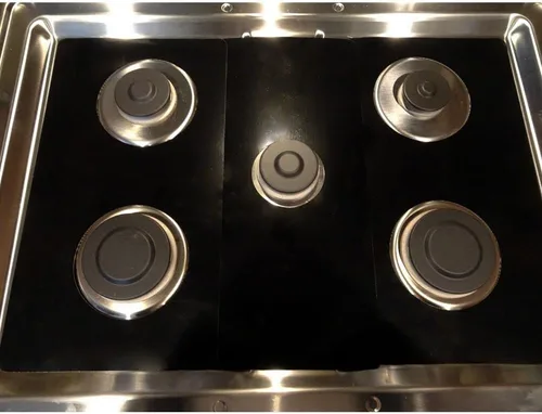 Vista 4 de Protectores de estufa Premium Plus para cocina KitchenAid modelo KFGG500ESS, corte personalizado, forro de estufa fácil de limpiar, fabricado
