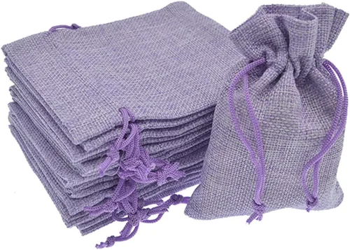 Vista 11 de 50 bolsas de arpillera blanca con cordón, bolsas pequeñas de lino de 2.7 x 3.5 pulgadas, bolsas de regalo para joyas, bolsas de dulces para Navidad