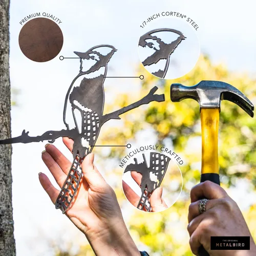 Vista 5 de METALBIRD - Colibrí - Adornos de árbol para exteriores en acero Corten - Arte de metal fabricado con orgullo en los Estados Unidos