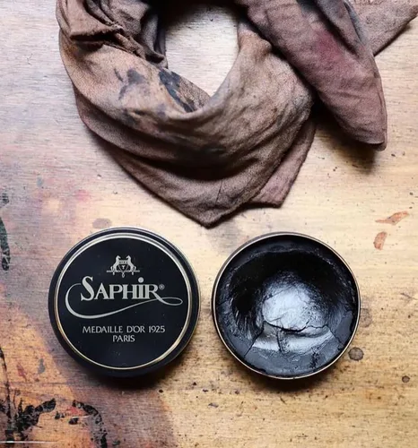 Vista 2 de SAPHIR Medaille d'Or Pate De Luxe - Esmalte de zapatos de cera natural para brillo de cuero Marrón medio
