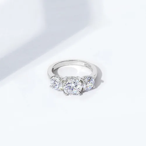 Vista 7 de Tienda Collection Platinum-Plated Sterling Silver Round 3-Stone Ring made with Infinite Elements Cubic Zirconia (2 cttw)