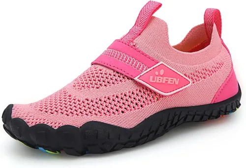 Vista 2 de UBFEN Zapatos de agua para niños y niñas, de secado rápido, ligeros, calcetines acuáticos para niños pequeños y grandes, zapatos de natación