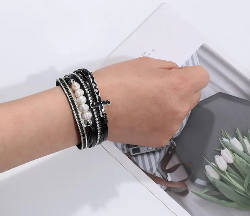Vista 2 de Vercret - Pulsera de cuero para mujer, pulsera para niña de varias capas, ideal como regalo para mujer, hermana mayor, mamá, etc.