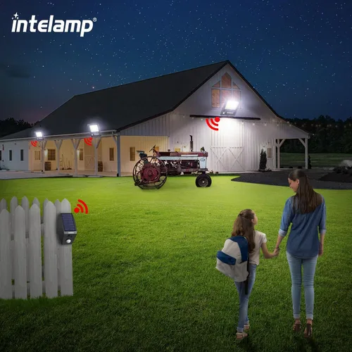 Vista 5 de intelamp Luces solares de inundación al aire libre impermeables, reflector de sensor de movimiento de 12000mAh 3000LM enlazable con control remoto
