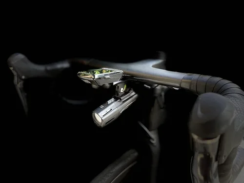 Vista 2 de Manillar Aero integrado en la parte delantera de ciclismo para computadora de carretera compatible con Garmin, Wahoo, CatEye y Bryton con cámara