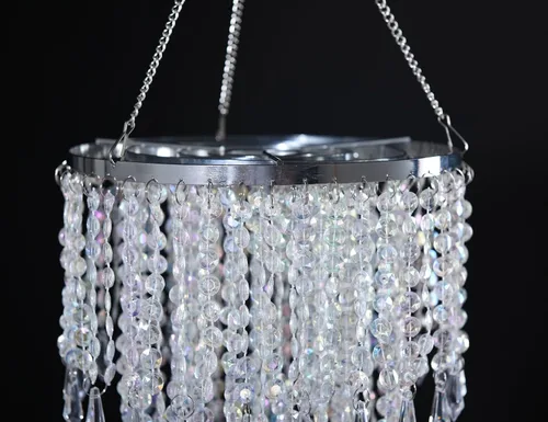 Vista 2 de Pantalla de araña de 3 niveles con cuentas de acrílico iridiscente, pantalla colgante de luz de techo con cuentas de cristal para boda, fiesta