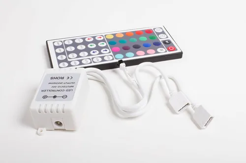 Vista 3 de Controlador remoto IR 44 teclas RGB 2 puerto controlador de salida para 5050 3528 LED módulo de tira de luz
