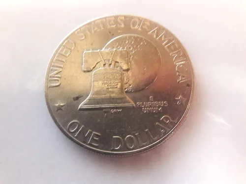 Vista 2 de 1976-1776 Bicentenario Eisenhower Dólar Moneda IKE, Moneda de Coleccionista