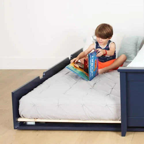 Vista 2 de Max & Lily - Cama corrediza individual, color azul.